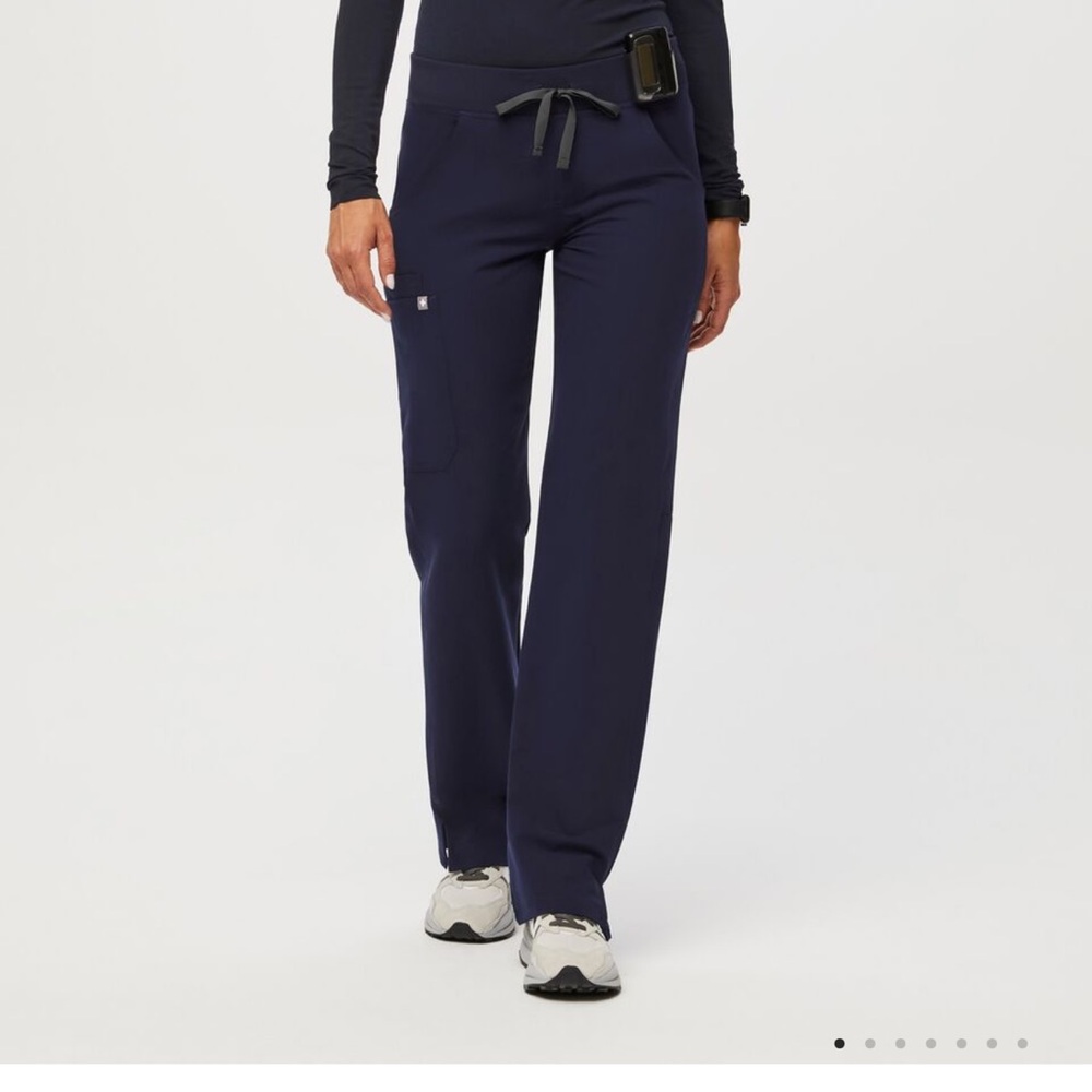 Figs Kade Cargo High Waisted Scrub Pant